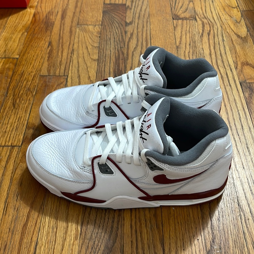 Nike Air Flight 89